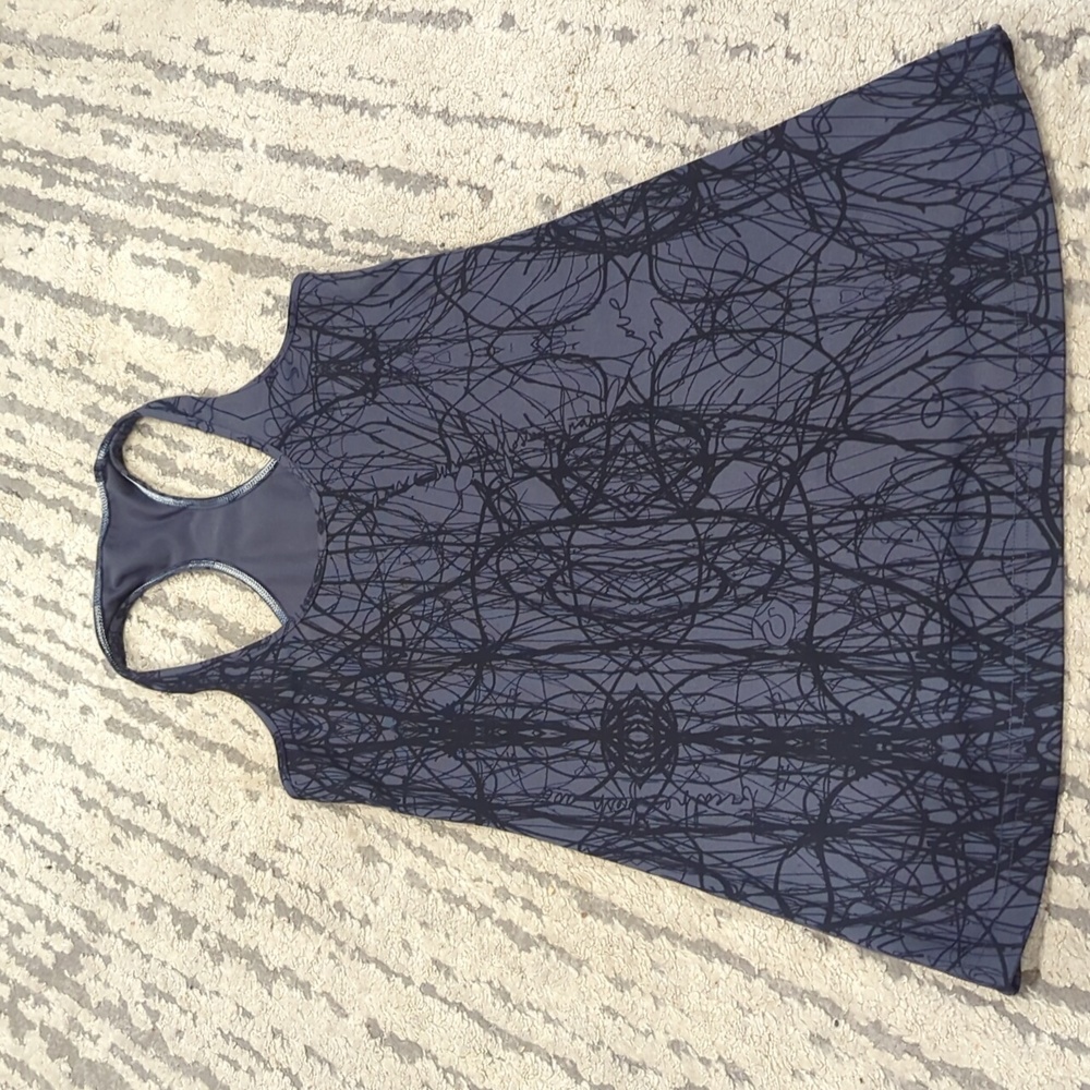 lululemon athletica Black and Charcoal Patterned Racerback Tank - Picture 4 of 7
